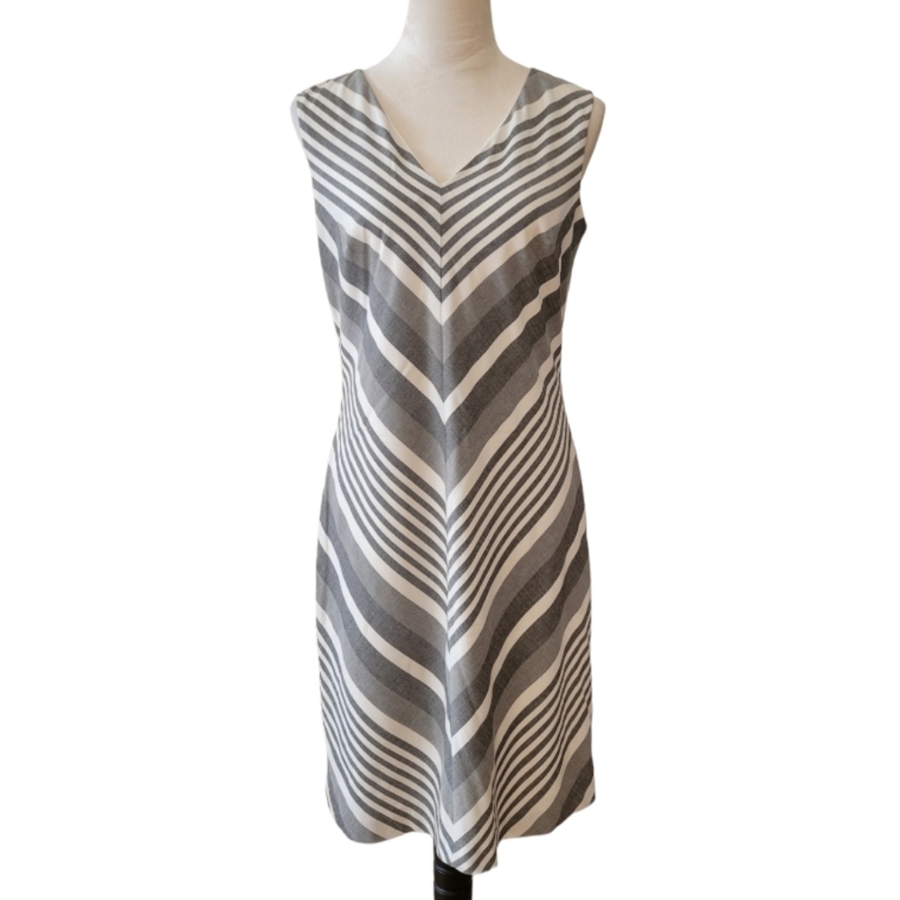 Calvin Klein Gray‎ Striped Sleeveless Dress Size 8